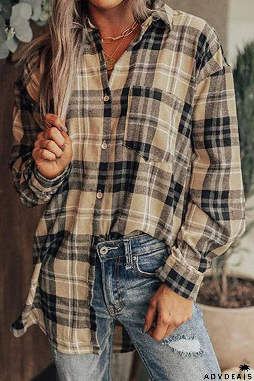 Plaid Pocket Buttoned Long Sleeve Shirt