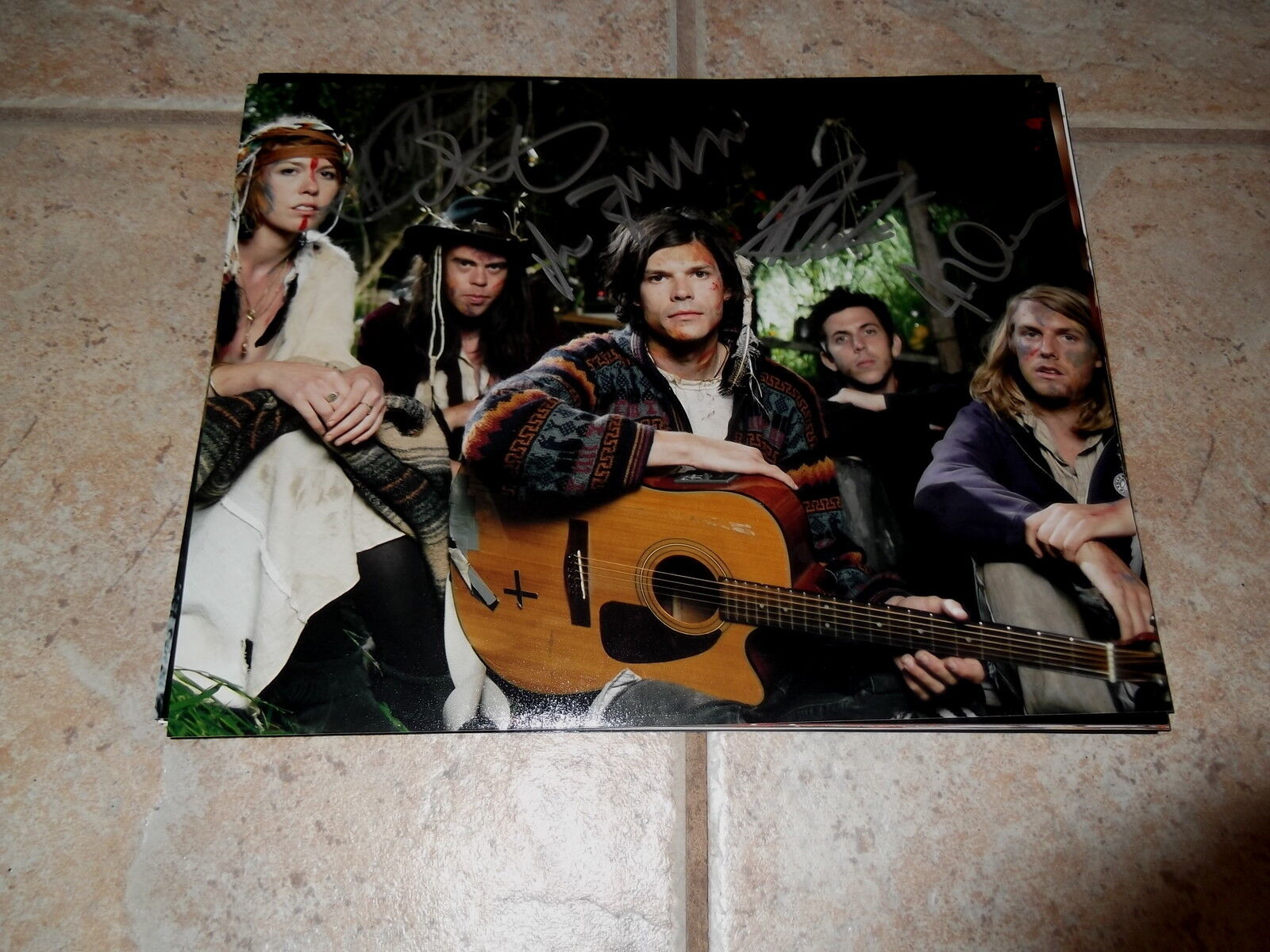 Grouplove Band Signed Autographed 8x10 Live Music Promo Photo Poster painting x All 5