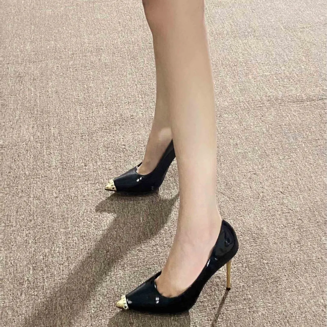 Breakj Breakj New Light Mouth Water Drill Metal Head Patent Black Single Shoes Women Feel Pointed Night Shop Bed High Heels