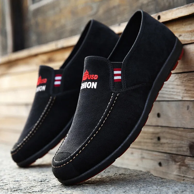 New Men's Loafers Comfortable Flats Casual Shoes Summer Men Breathable Slip-On Soft Genuine Leather Male Driving Shoes Moccasins