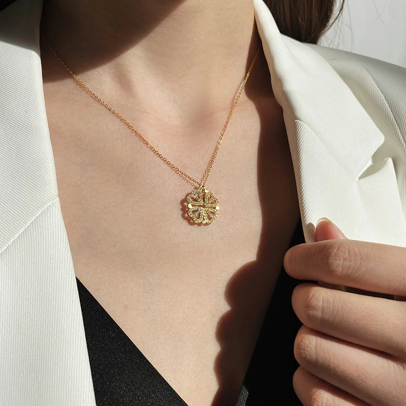 Shecustoms™ Heart-shaped Four-leaf Clover Necklace