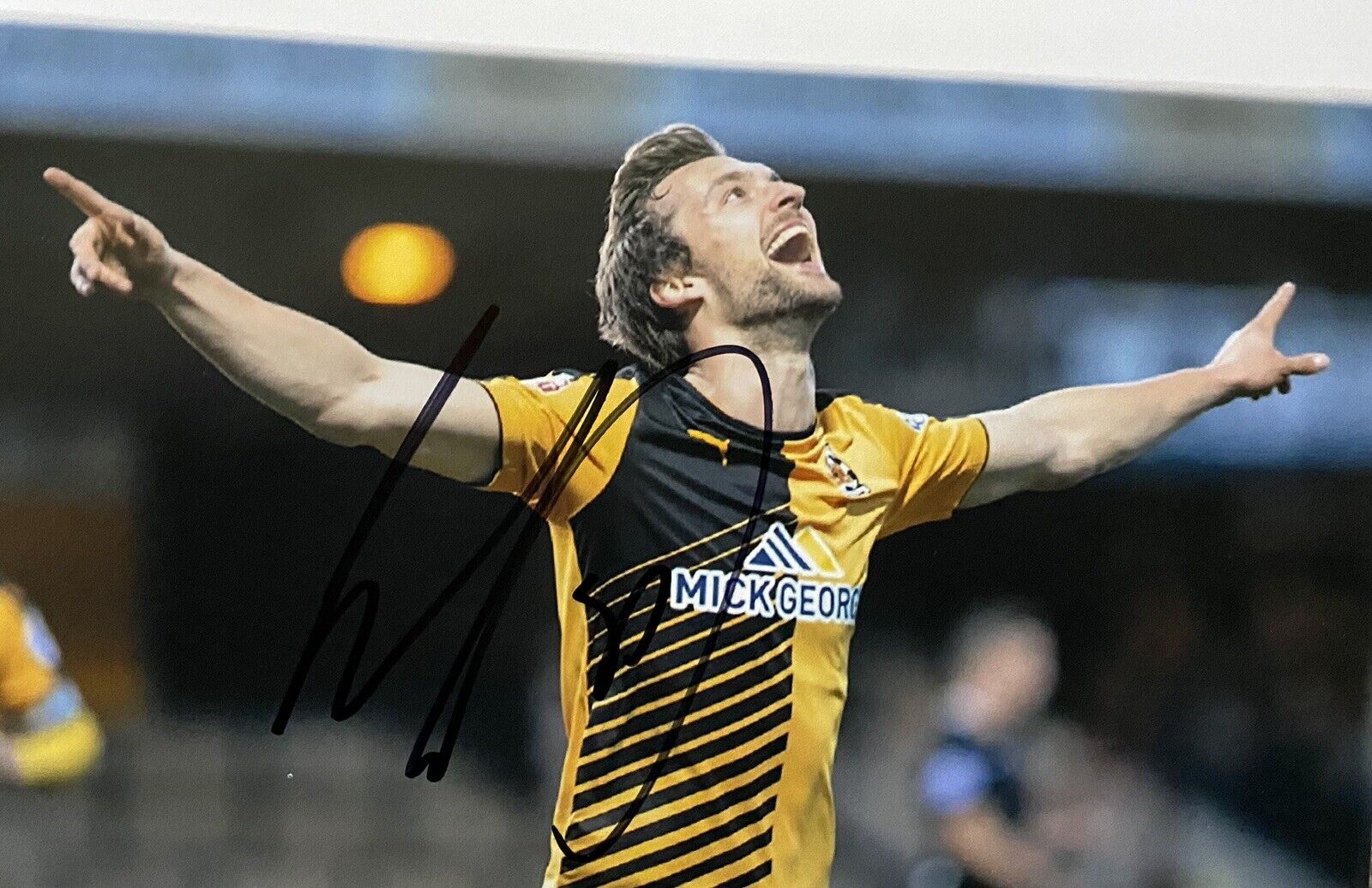 Harrison Dunk Genuine Hand Signed Cambridge United 6X4 Photo Poster painting