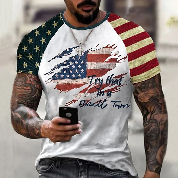 Comstylish Men's Independence Day Try That In A Small Town Printed Casual T-Shirt