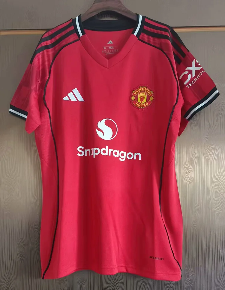 2025/26 Manchester United Home - Women's Jersey