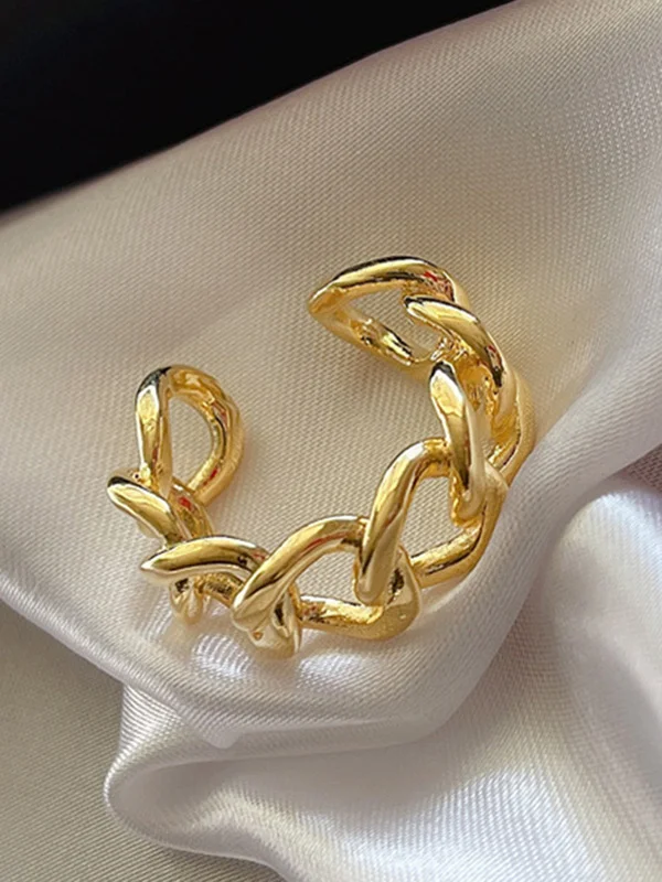 Minimalist Normcore Gold Chian Ring