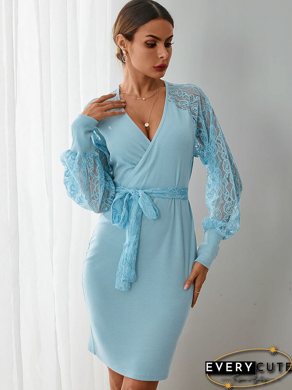 Solid Stitch Belt V-neck Long Sleeve Lace Dress