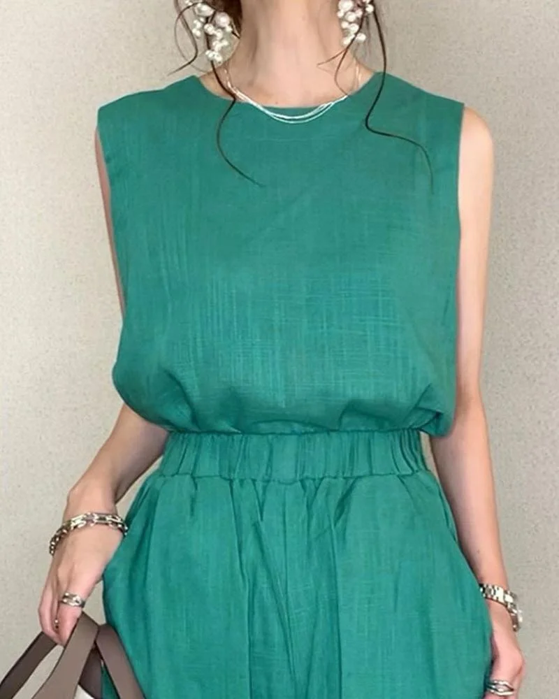 Two-Piece Set of Sleeveless Tank Top & Wide Leg Pants