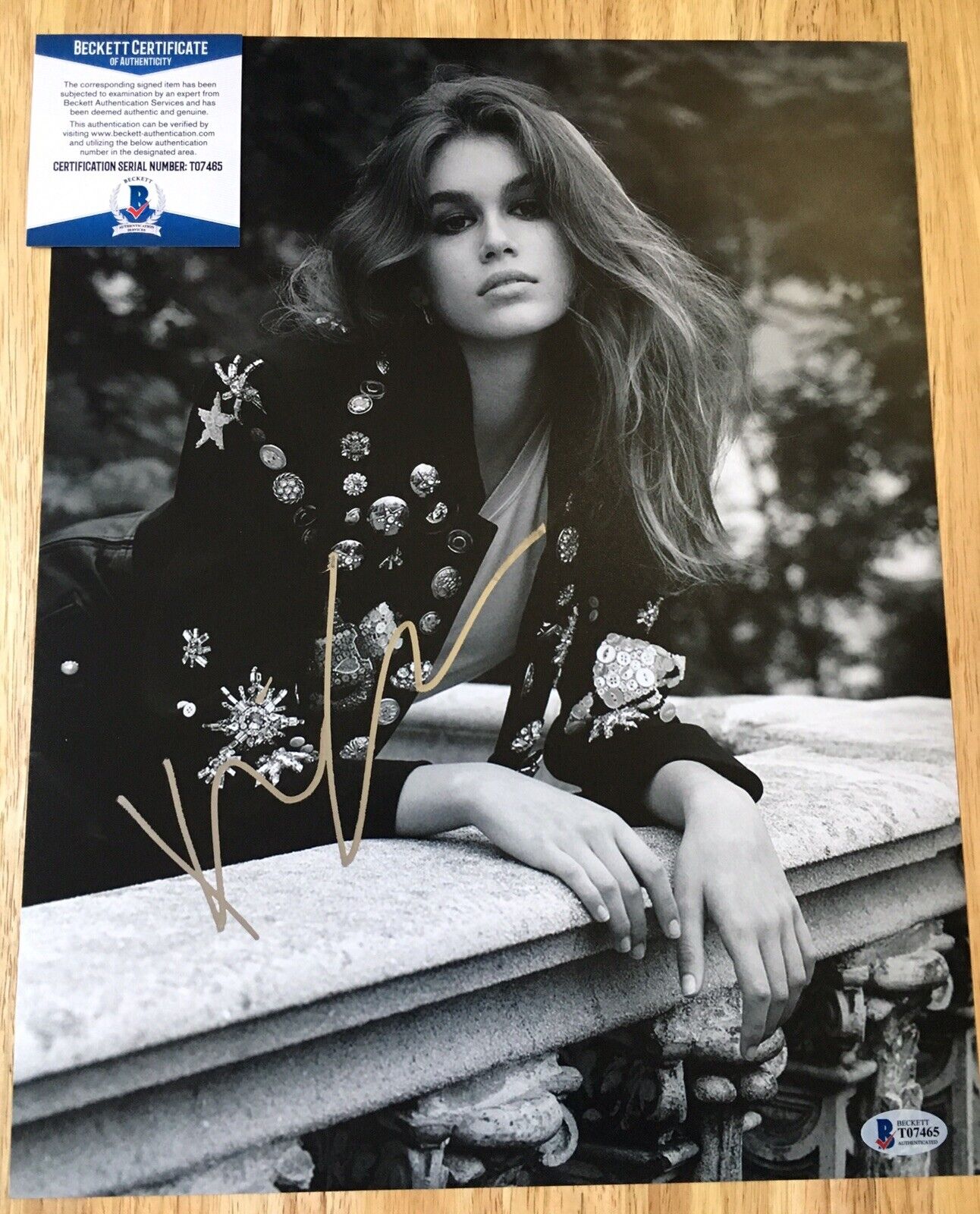 Kaia Gerber Signed 11x14 Photo Poster painting ; PROOF PICS (RARE) BECKETT BAS COA