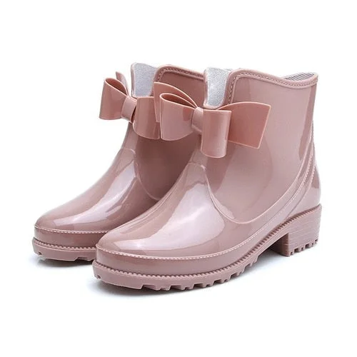2020 New Fashion Women Rain Boots Fashion Non-Slip Women's Water Shoes Flat Bottom Women Velvet Short Tube Warm Overshoes D1307