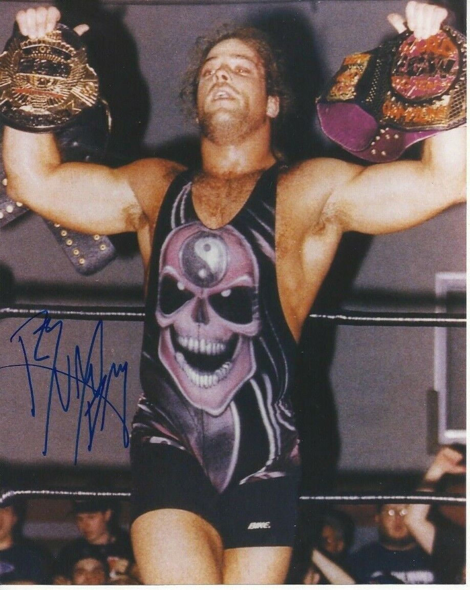 Rob Van Dam Autographed 8x10 WWE WWF ECWRare C339