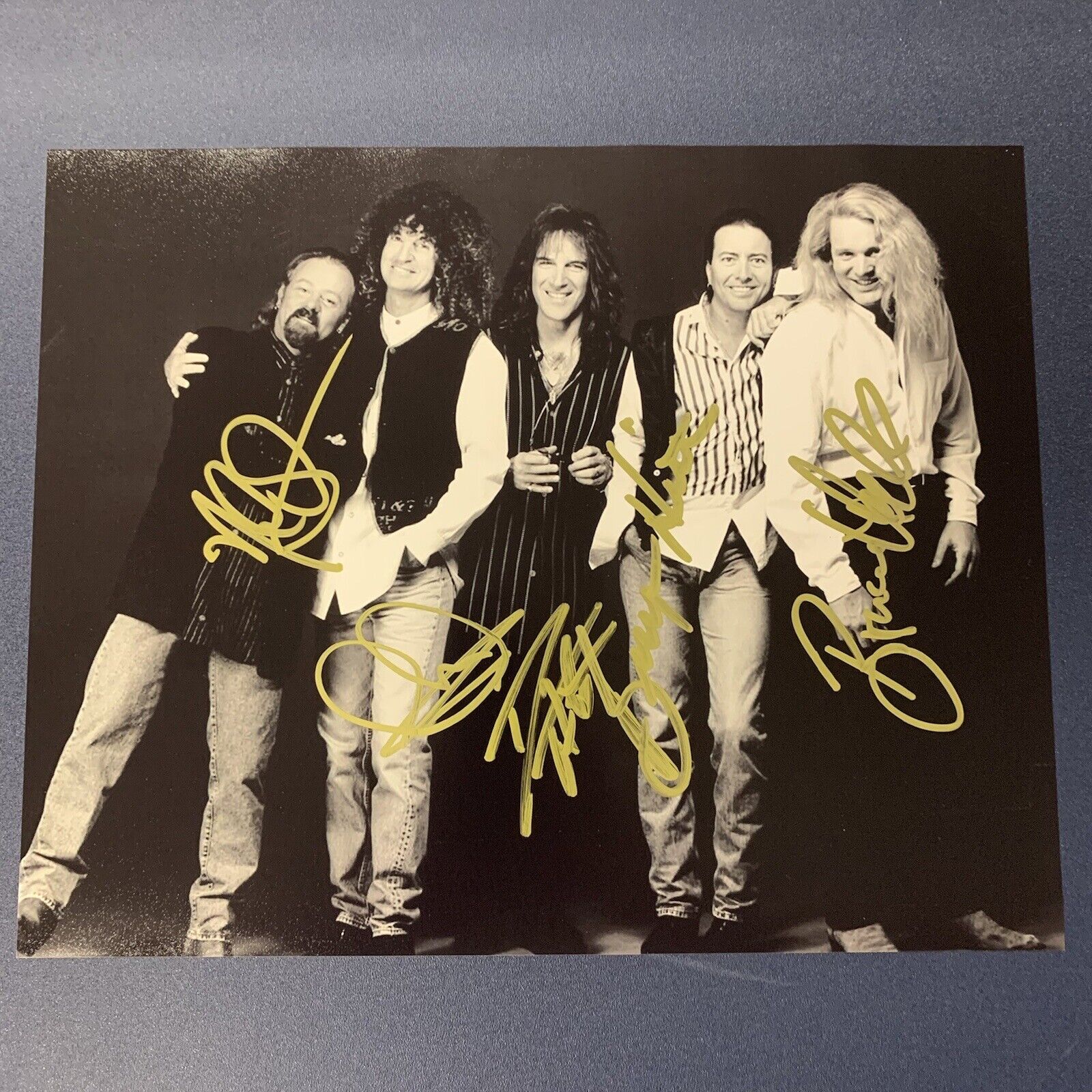 REO SPEEDWAGON FULL BAND SIGNED 8x10 Photo Poster painting AUTOGRAPHED KEVIN CRONIN RARE COA