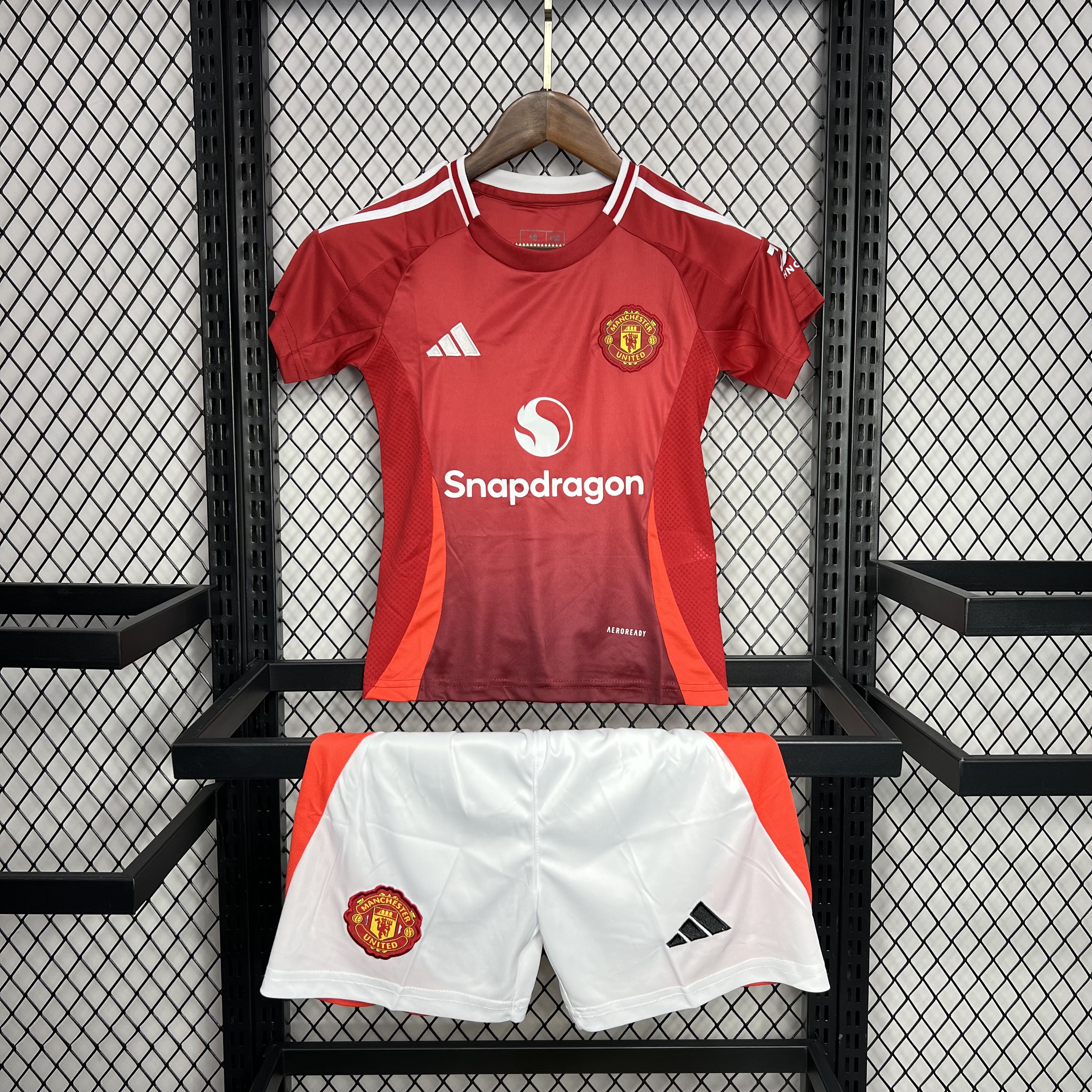Manchester United 24-25 Home Stadium Kids Kit