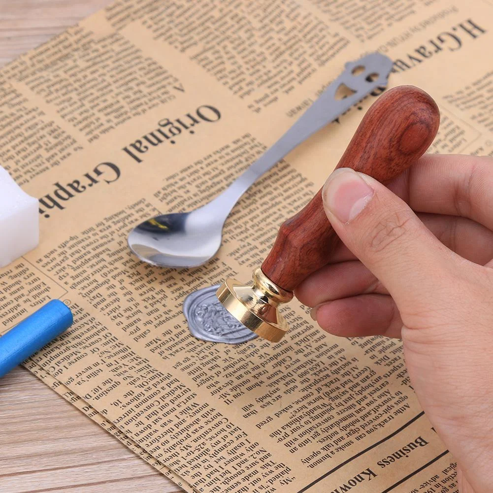 European Letter Wax Paint Seal Vintage Envelope Sealing Copper Head Stamp