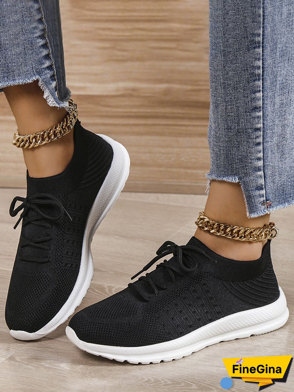 Flyknit Lightweight Soft Sole Lace-Up Sneakers