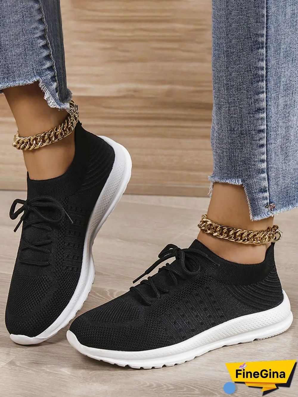 Flyknit Lightweight Soft Sole Lace-Up Sneakers