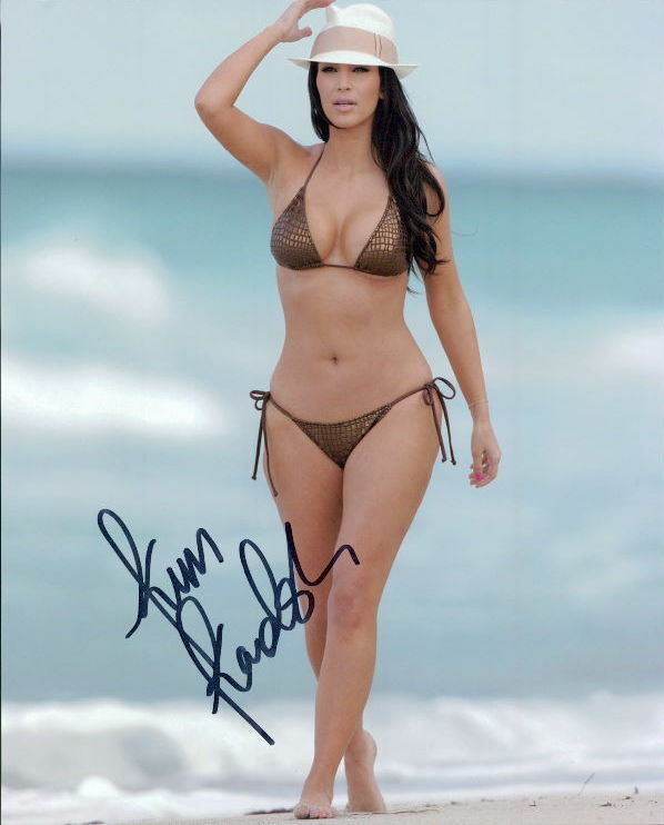 Kim Kardashian signed 8x10 Photo Poster painting In-person