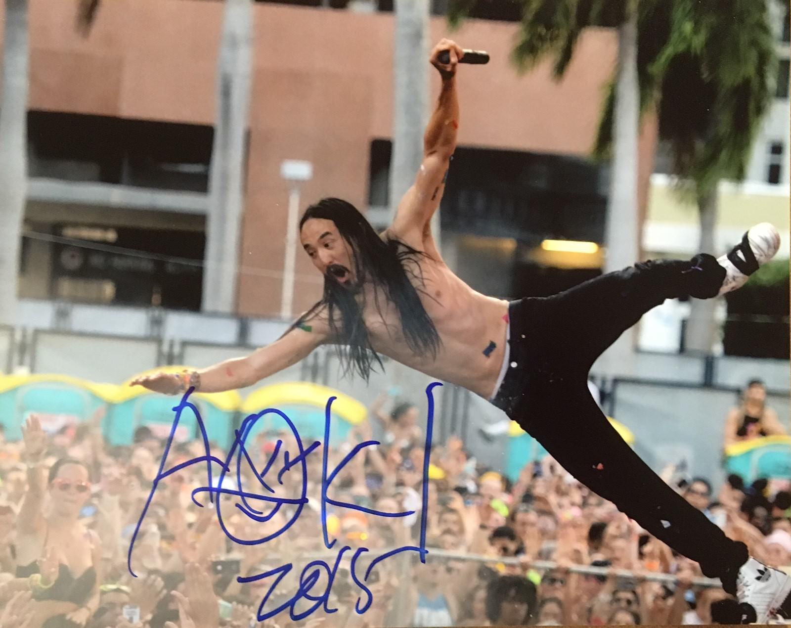 PROOF! STEVE AOKI Signed Autographed 8x10 Photo Poster painting DJ EDM Cake!