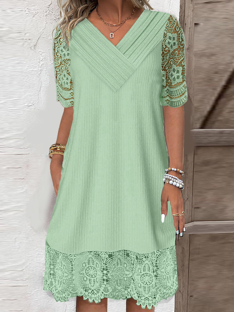 Women Half Sleeve V-neck Solid Color Dress