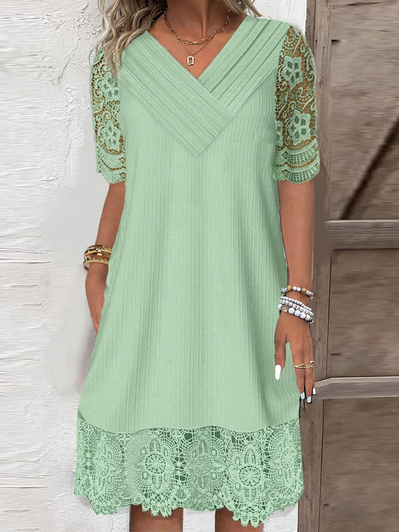 Women Half Sleeve V-neck Solid Color Dress