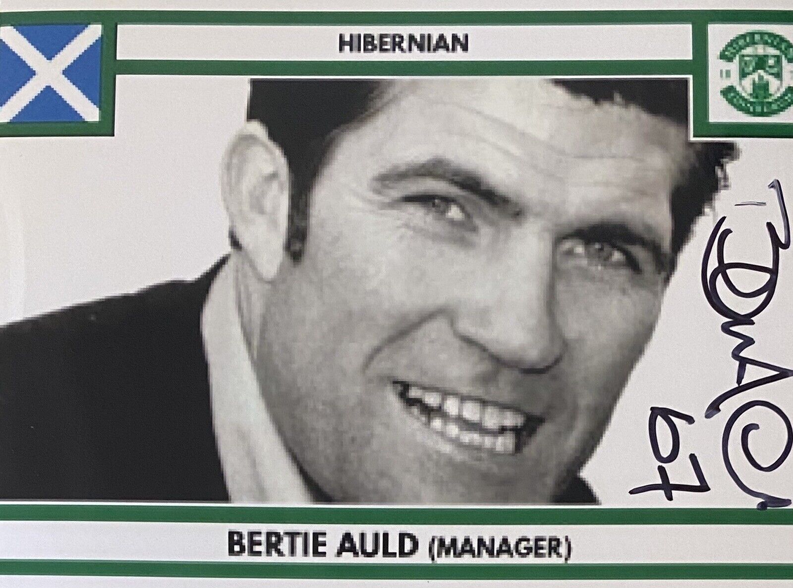 Bertie Auld Genuine Hand Signed Hibernian 6X4 Photo Poster painting