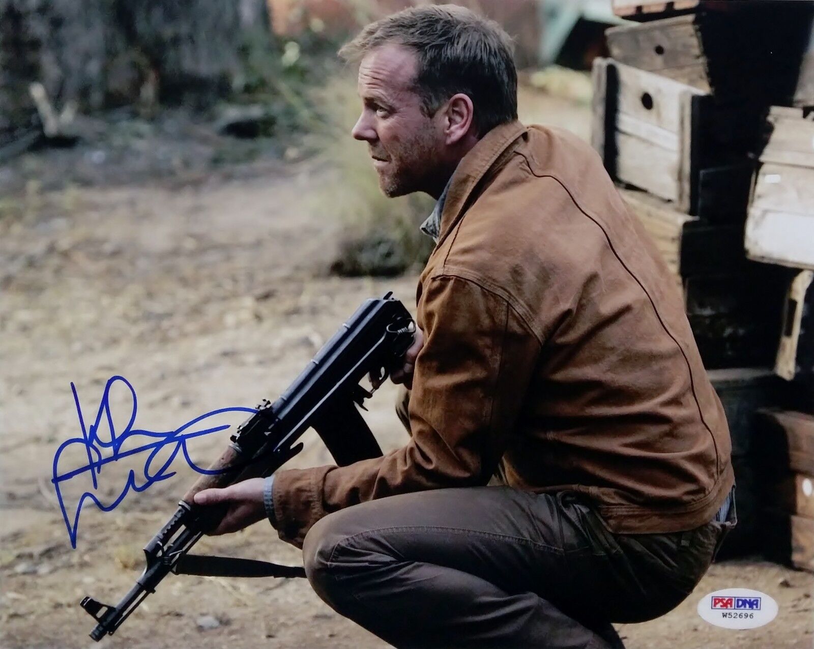 KIEFER SUTHERLAND Signed 8x10 Photo Poster painting PSA/DNA 24 Lost Boys Stand By Me