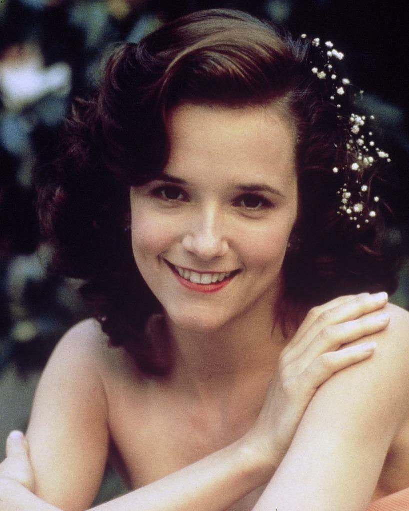 Lea Thompson 8x10 Picture Simply Stunning Photo Poster painting Gorgeous Celebrity #6