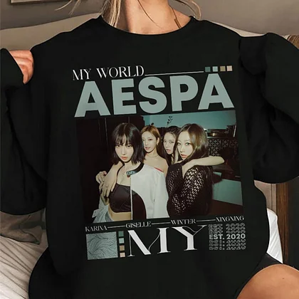 aespa my world T-shirt ニンニン トレカ aespa MY WORLD SMTOWN OFFICIAL MD GOODS T-SHIRT + PHOTOCARD SEALED