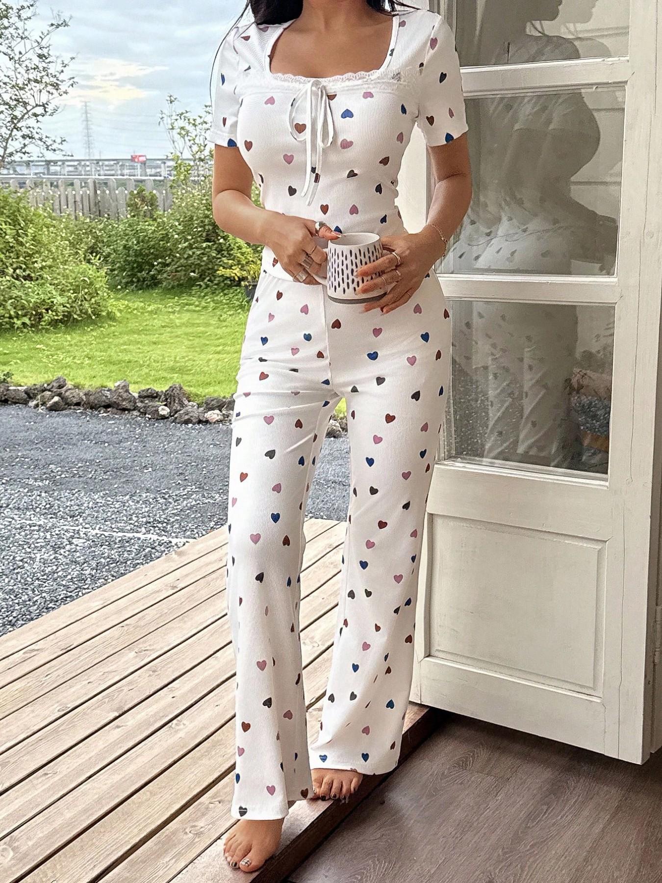 Women's Heart Print Short Sleeve Sleepwear Set, Breathable Fabric, Soft and Comfortable, Indoor Outdoor Wear, Casual Home Clothes Two-Piece Pajama Set Loungewear