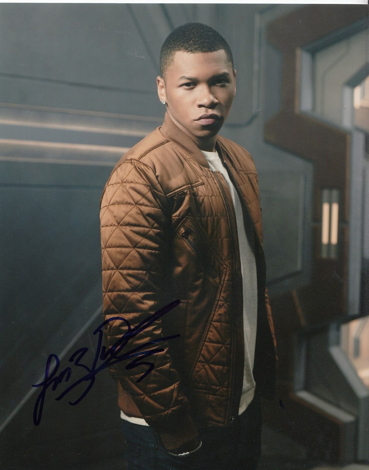 FRANZ DRAMEH signed (LEGENDS OF TOMORROW) *FIRESTORM* 8X10 Photo Poster painting PROOF