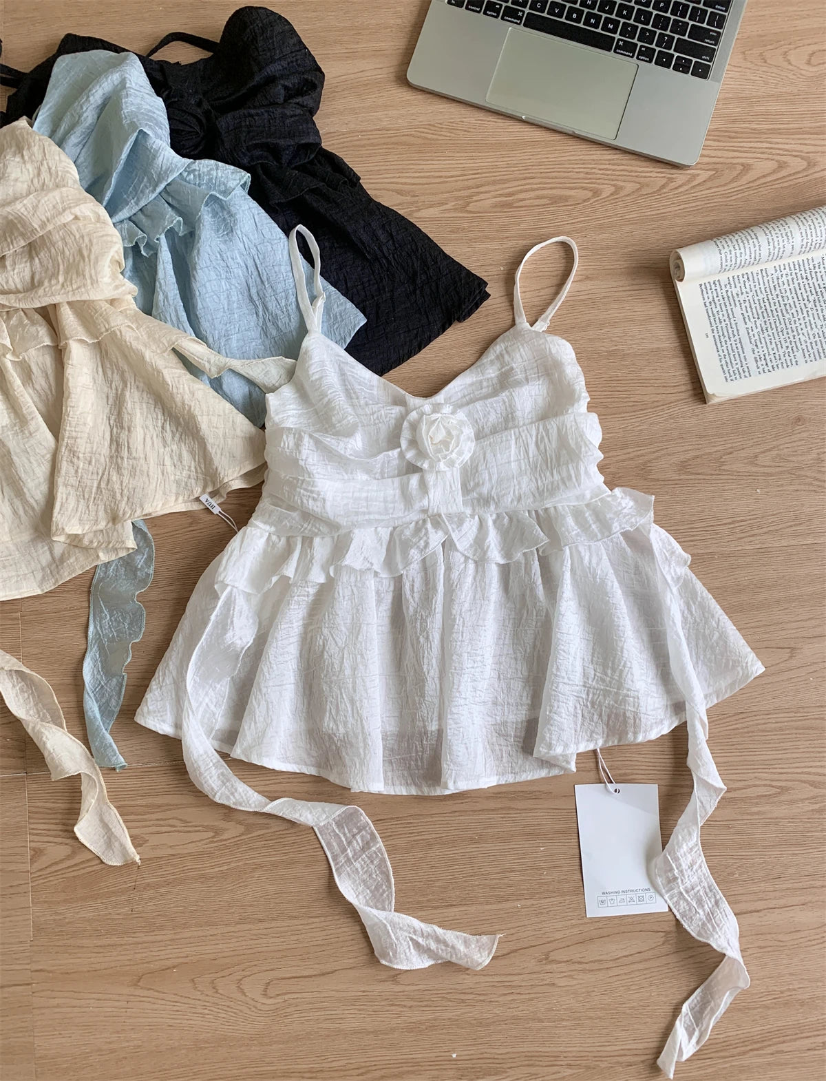 Aiertu Summer Women Sweet Halter Top Cute Core Gyaru French Vintage Camisole Coquette 2000s Aesthetic Ruffle Mori Girl Hot Sexy Kawaii Aiertu