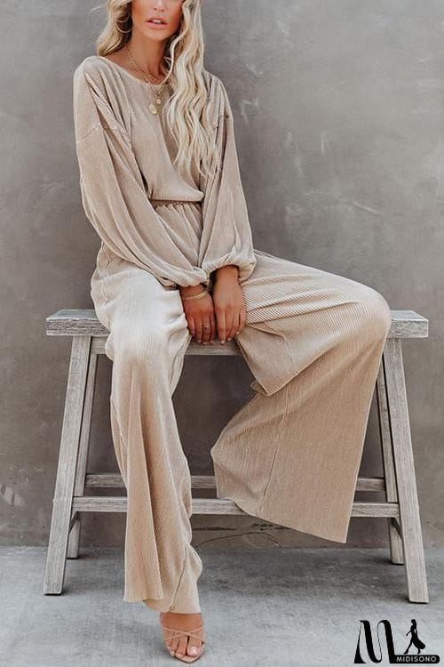 MidiSono - Pleated Crop Blouse Wide Leg Pants Set