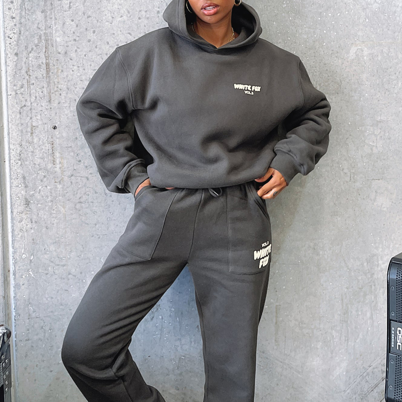 Fashion Sports LOGO Long Sleeve Pullover Hooded Sweatshirt Two Piece Set