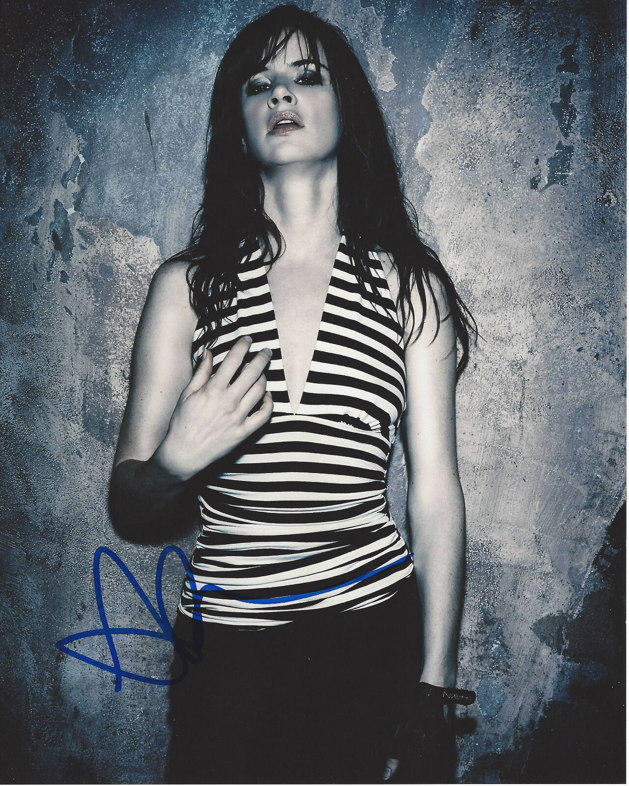 JULIETTE LEWIS SIGNED AUTHENTIC 'CAMPING' 8X10 Photo Poster painting w/COA CAPE FEAR ACTRESS