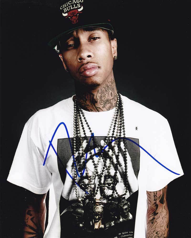 Tyga In-person AUTHENTIC Autographed Photo Poster painting SHA #11140