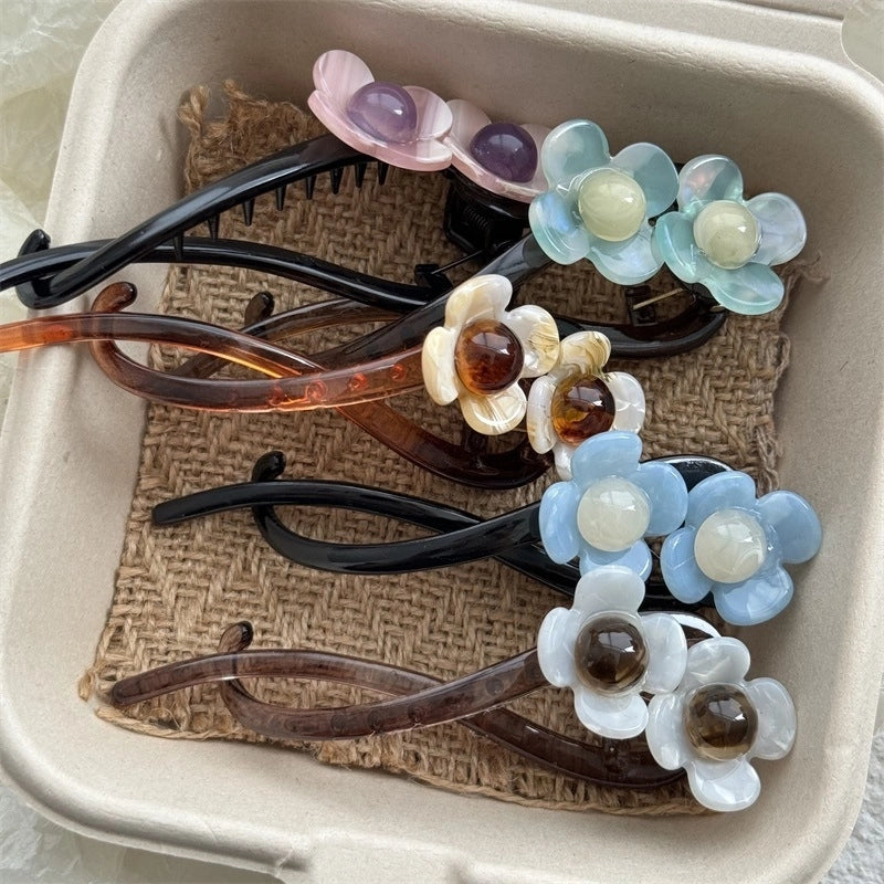 Women's Classic Style Flower Plastic Hair Claws