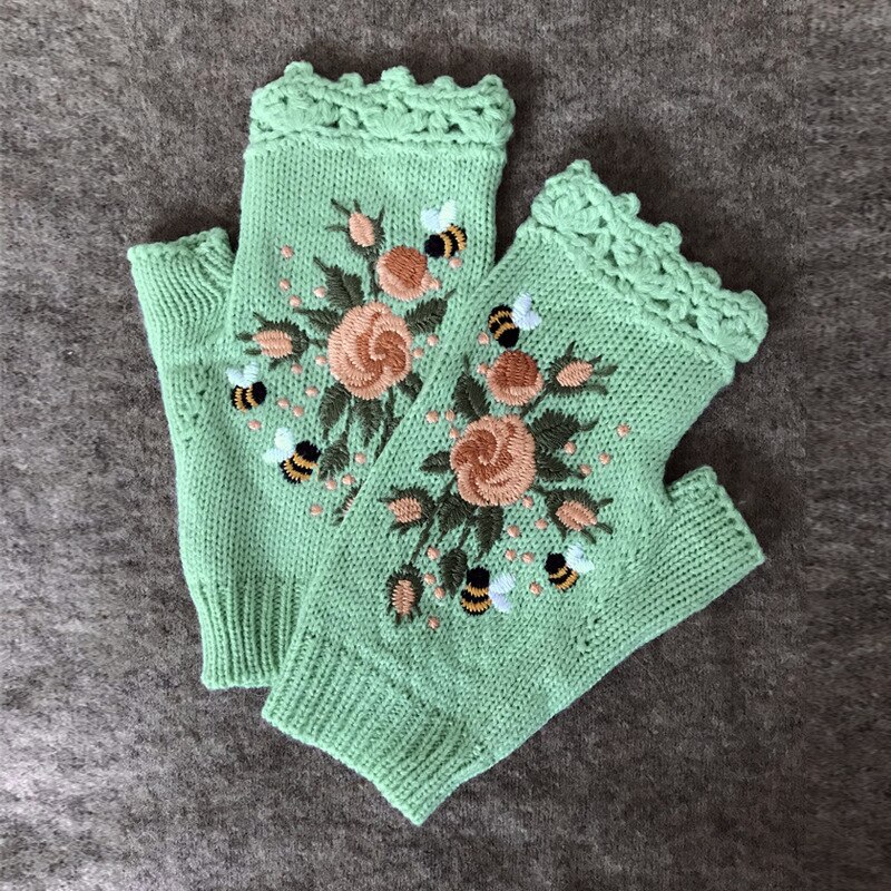Ins High Quality Mittens Handmade Embroidery Gloves Autumn Winter Bee Floret Women's Warm Gloves Wool Knitted Adult Gloves