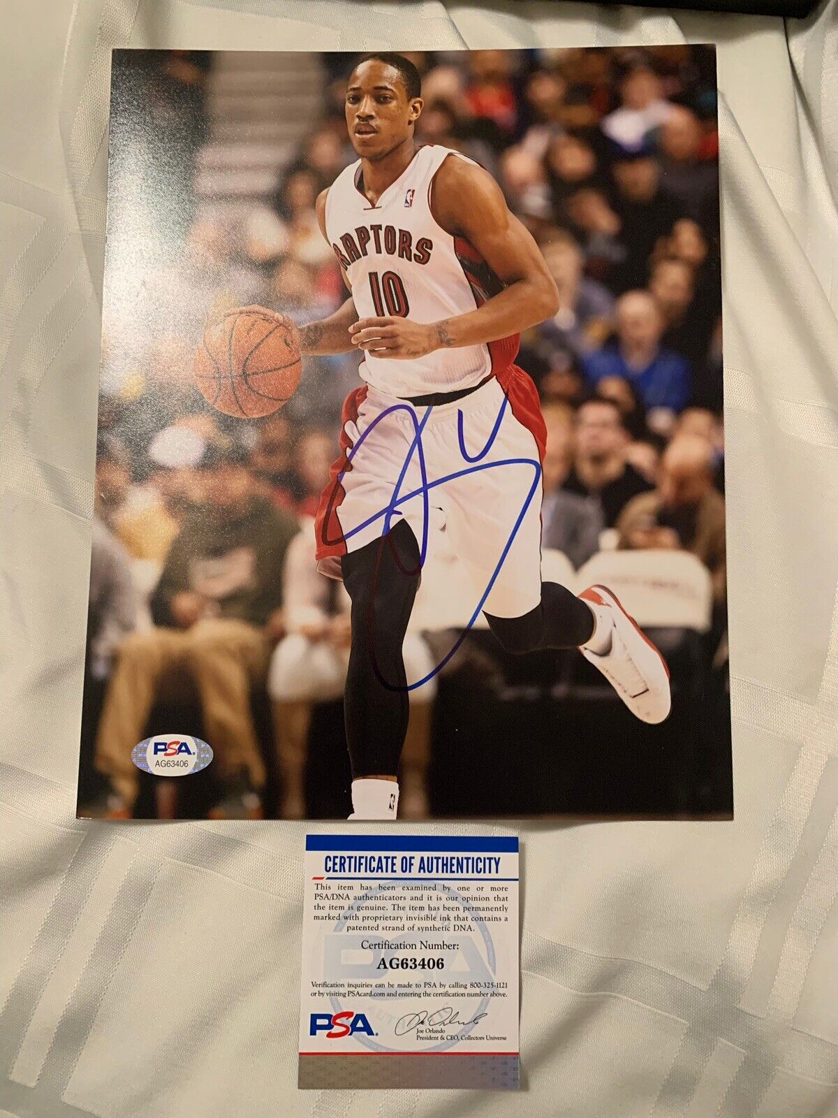 demar derozan Signed 8x10 Photo Poster painting Raptors PSA/DNA Coa