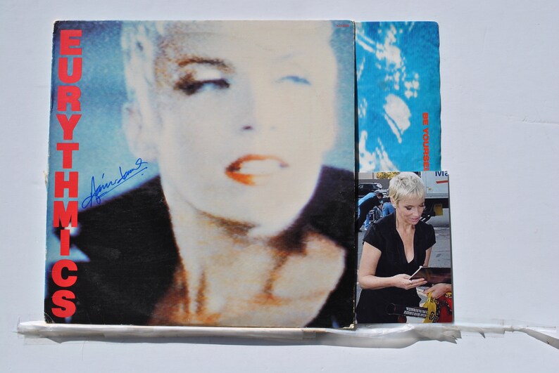 ANNIE LENNOX EURYTHMICS Signed Album Be Yourself Tonight wcoa