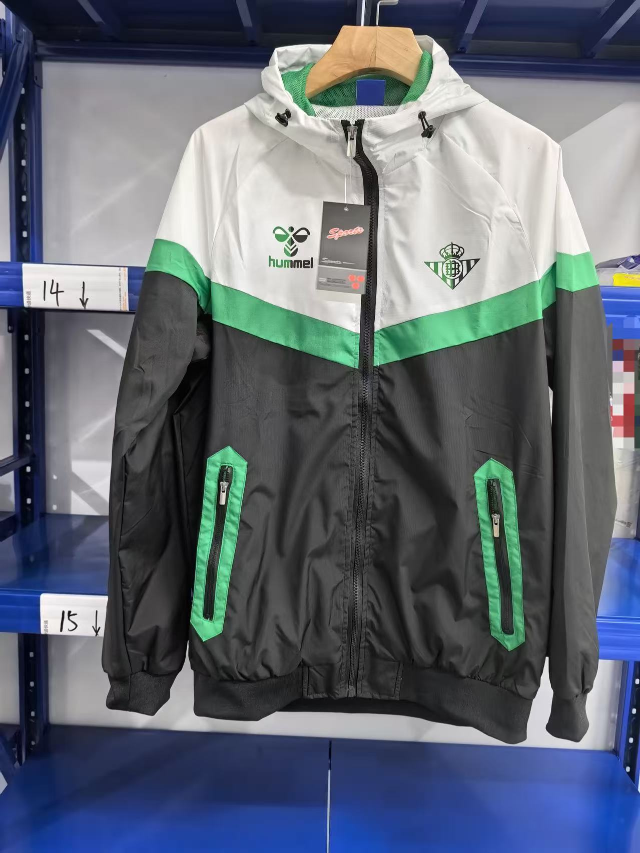 2025/26-BET-LT-WB-B01818