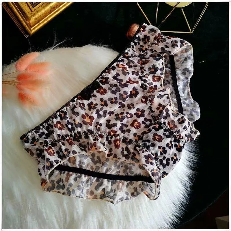 Teenage panties transparent Embroidery Hollow Out Underwear Panties  lace Briefs Low Waist Shorts Lingeries Cueca Calcinhas