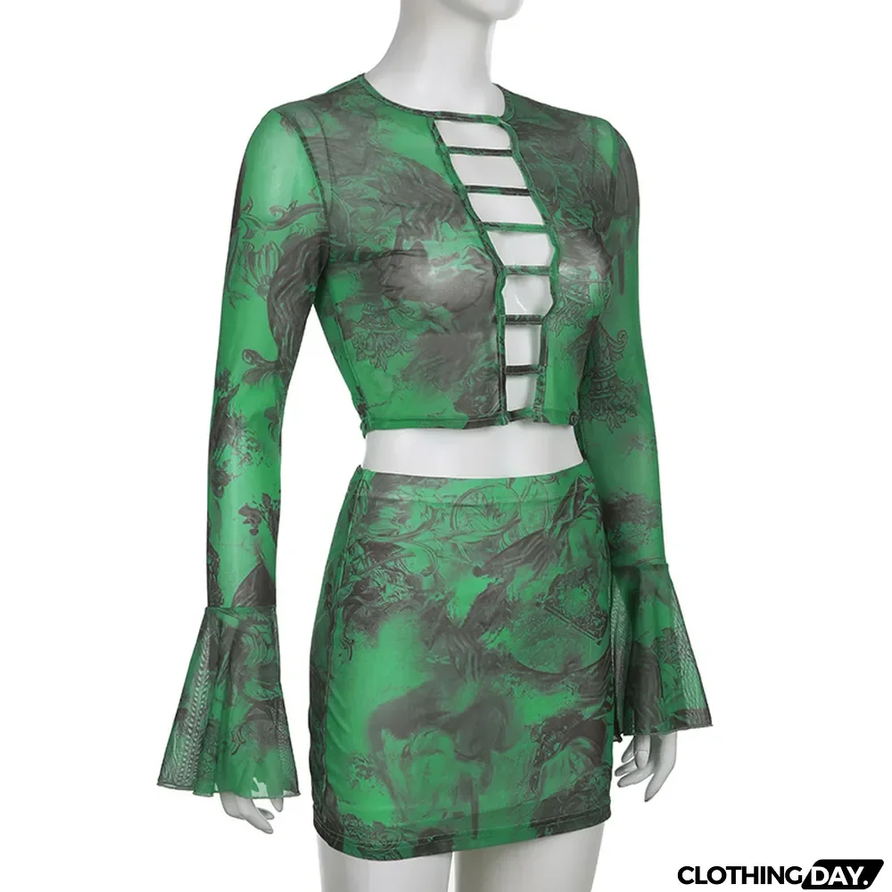 Women Chiffon Print Bell Bottom Sleeve Cutout Top and Bodycon Skirt Two-Piece Set