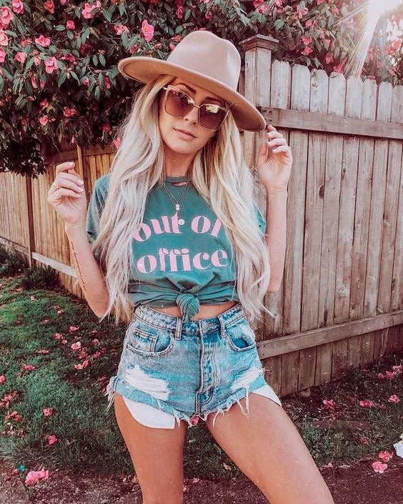 OUT OF OFFICE Round Neck Short Sleeves Worn Out T-shirt