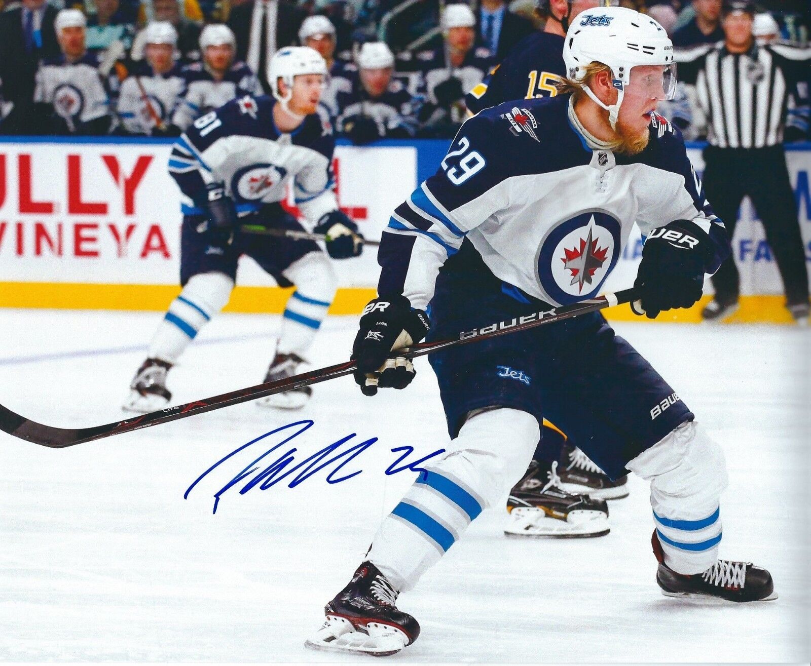 Signed 8x10 PATRIK LAINE Winnipeg Jets Autographed Photo Poster painting - COA