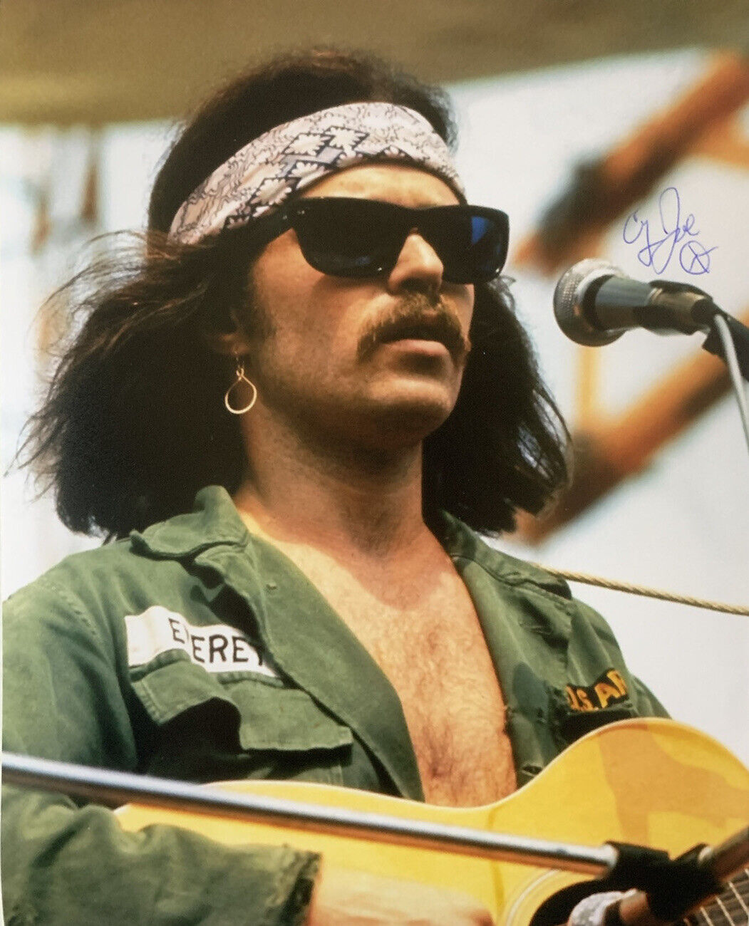 COUNTRY JOE MCDONALD HAND SIGNED 8x10 Photo Poster painting WOODSTOCK SINGER AUTOGRAPH RARE COA