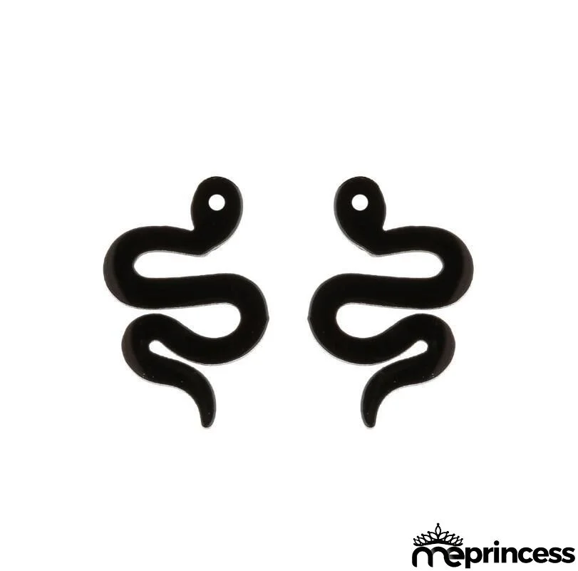 Women Fashion Hollow Eagle Owl Snake Dolphin Bee Giraffe Elephant Dog Cat Rabbit Fish Bird Penguim Stainless Steel Stud Earrings