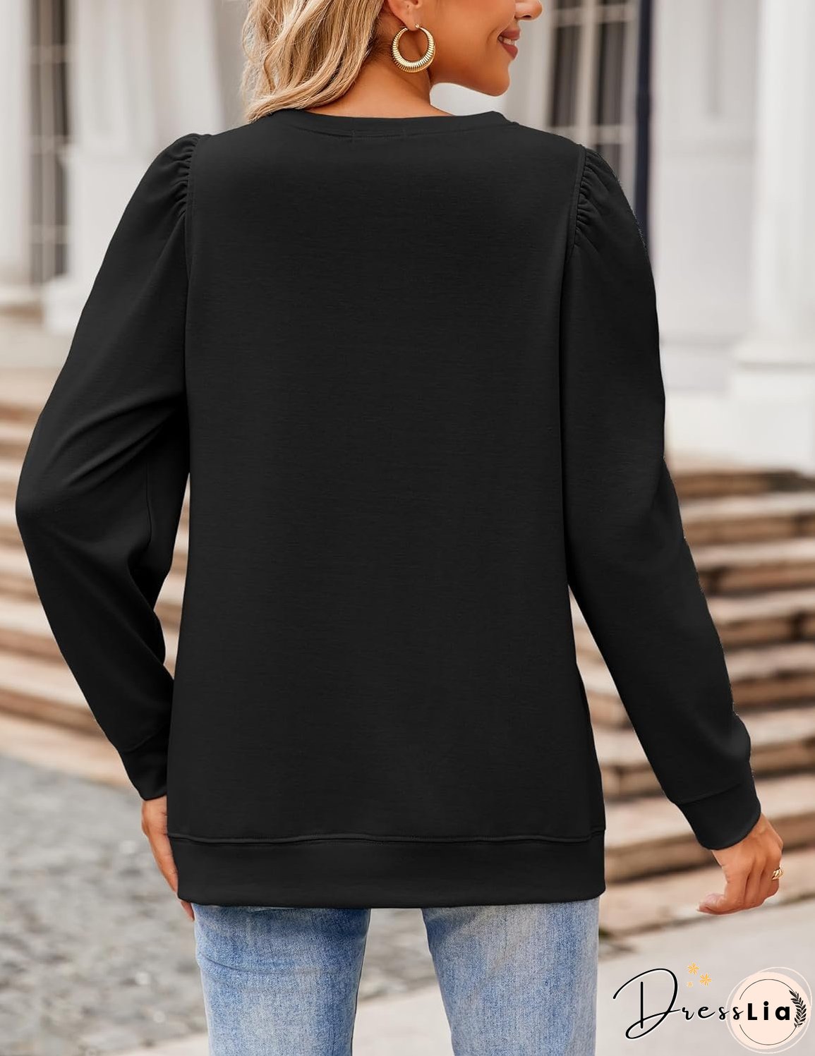 Versatile and Comfortable winter garment