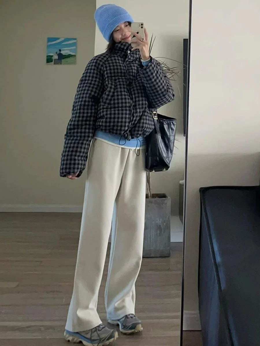 Toloer Black Plaid Down Jacket Women's Short 2024 New Design Woolen Retro And Thick Bread Coat-Outfit Ideas