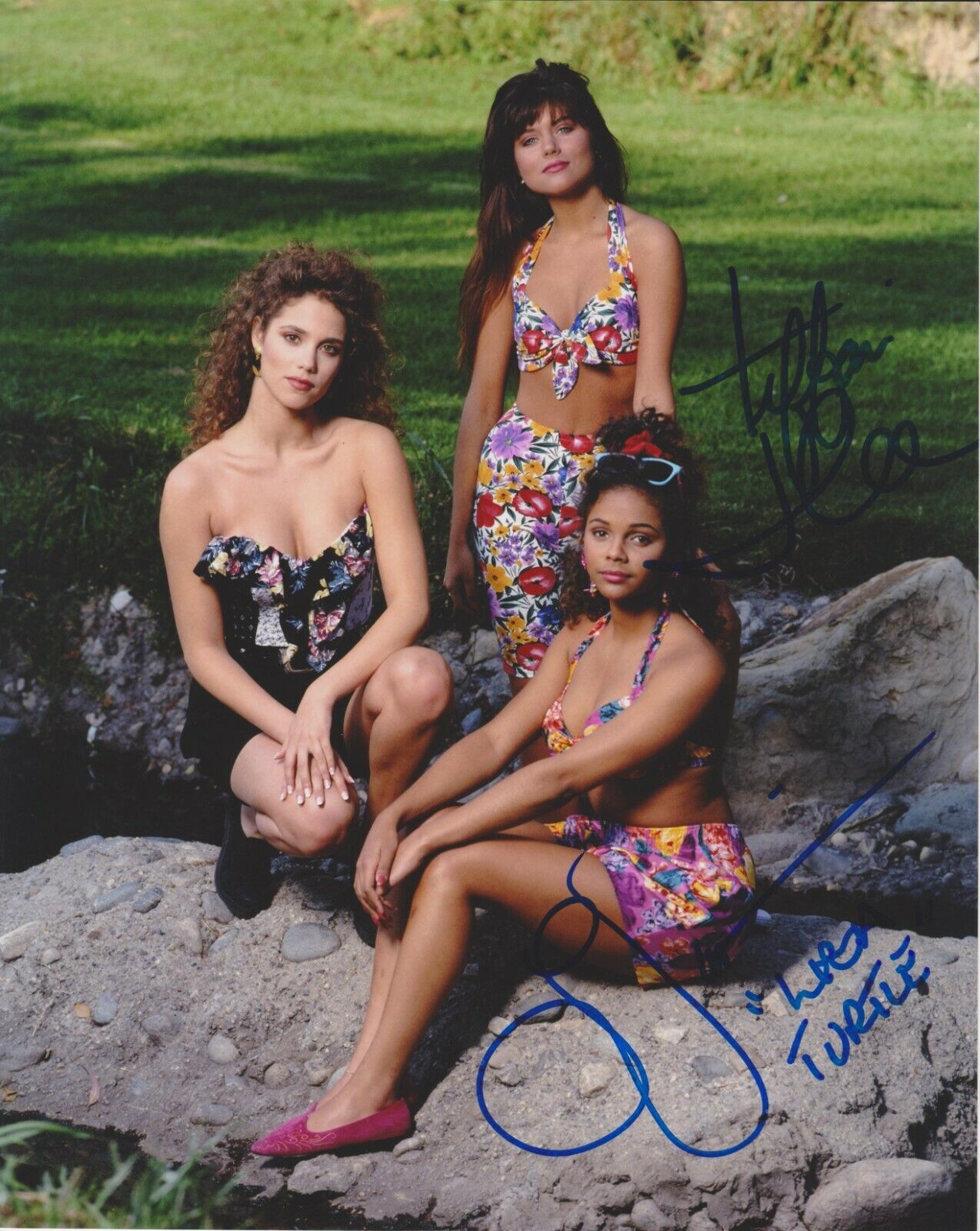 Tiffani Thiessen & Lark Voorhies Original Autographed 8X10 Photo Poster painting