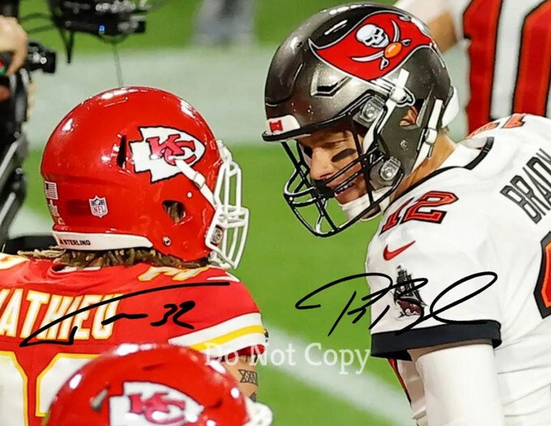 Tom Brady & Tyrann Mathieu Signed Photo Poster painting 8X10 rp Auto Autographed Picture