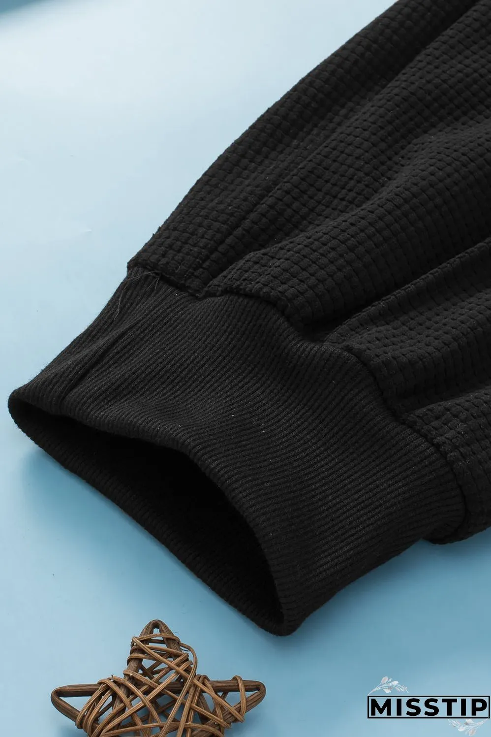 Black Plus Size Textured Exposed Seam Drawstring Jogger Pants